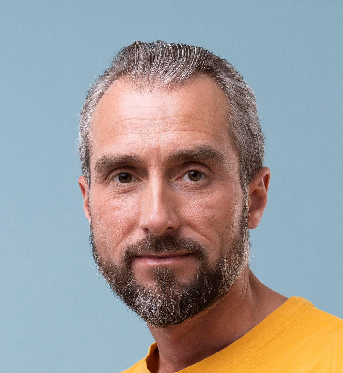 Remote technical support manager leading a team of IT specialists, troubleshooting issues, and ensuring seamless customer service operations